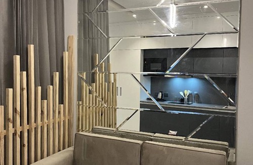 Noida Apartment | 645 m² Serviced apartment ∙ 2 guests