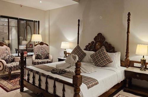Bolpur Resort | 67 m² Resort ∙ 2 guests