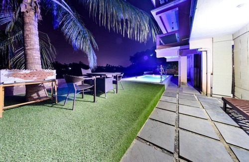 Parra Villa | 6bhk Villa With Private Pool and Fountain