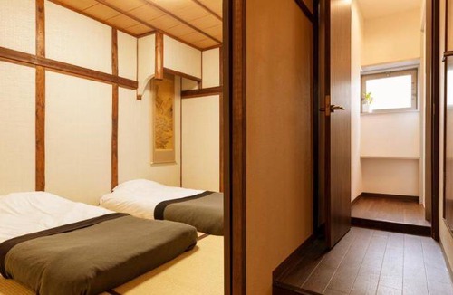 Shinsekai House | 70 m² House ∙ 3 bedrooms ∙ 8 guests
