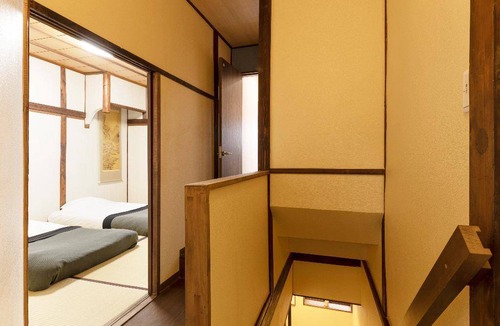 Shinsekai House | 70 m² House ∙ 3 bedrooms ∙ 8 guests