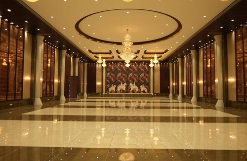 Ujjain Hotel | 74 m² Hotel ∙ 3 guests