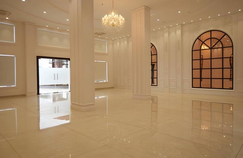 Ujjain Hotel | 74 m² Hotel ∙ 3 guests