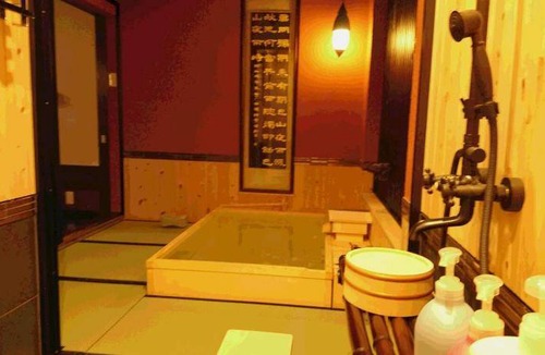 Sakyo Ward Bed & Breakfast | 80 m² Bed and breakfast ∙ 2 bedrooms ∙ 10 guests