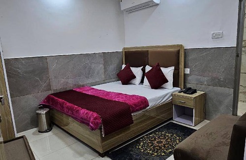 Faizabad Hotel | 80 m² Hotel ∙ 4 guests