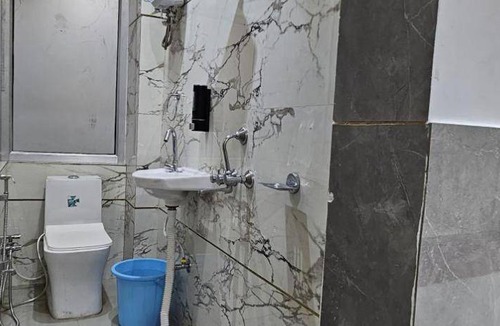 Faizabad Hotel | 80 m² Hotel ∙ 4 guests
