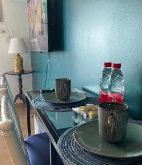 Barangay 670 Apartment | 8Adriatico Penthouse Studio Unit! Walk Away to US Embassy and St Lukes Ermita