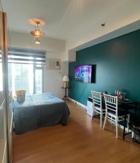 Barangay 670 Apartment | 8Adriatico Penthouse Studio Unit! Walk Away to US Embassy and St Lukes Ermita