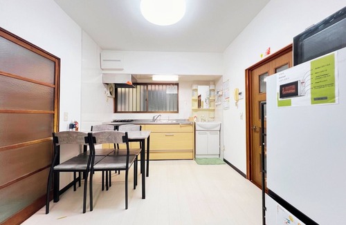Higashishinkoiwa Villa | 9-minute walk from Shinkoiwa Station, with easy access to Akihabara, Disneyland, Sensoji Temple, Shibuya, and Shinjuku, and convenient to Narita and Haneda airports.