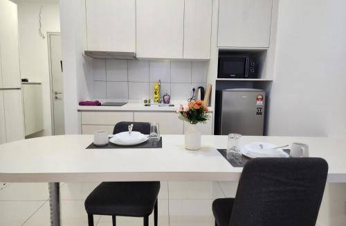 Kuala Lumpur City Centre Apartment | 95 m² Apartment ∙ 2 bedrooms ∙ 4 guests