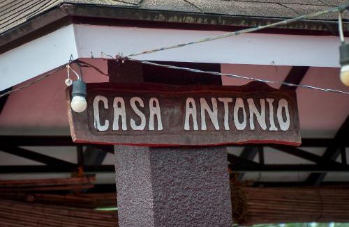 Amadeo Bed & Breakfast | A&A Garden Suites