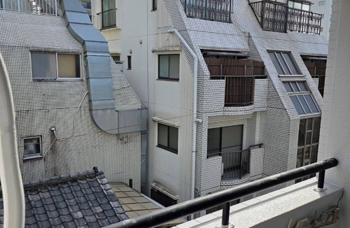 Nakano Apartment | A cozy accommodation in Nakano City, 3 stops from Shinjuku, for 4 people
