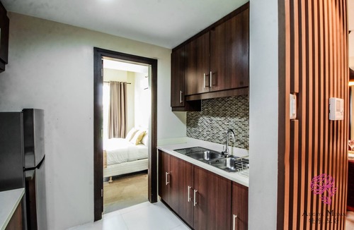 Cebu Condo | A LUXURIOUS AFFORDABLE UNIT NEAR AYALA W/3 BEDROOM