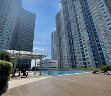 Santo Cristo Apartment | A Premium Condominium in a Prime Location connected to SM North EDSA Mall and walking distance to Solaire Resort and Casino and Trinoma Mall in Quezon City