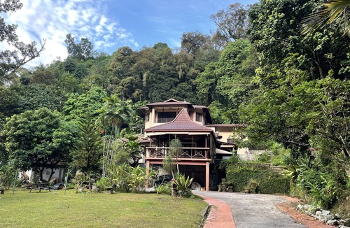 Kampung Pelimbaian Villa | A slice of heaven in the heart of Kuala Lumpur