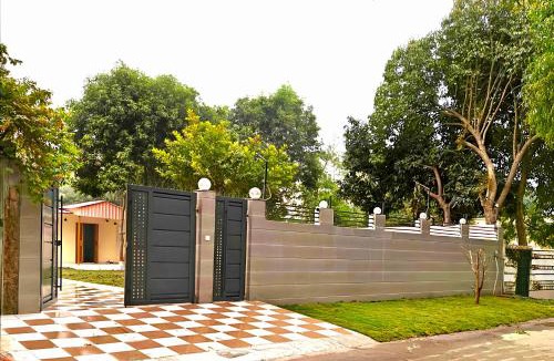 Greater Noida Villa | A2 Villa by JMD - Peaceful Stay Near Expo Mart