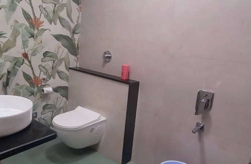 Gorakhpur Hotel | Aaditri Inn