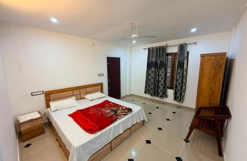 Sulthan Bathery Hotel | ABS Residency, Wayanad- Sulthan Bathery