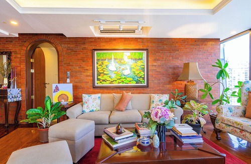 Poblacion District Apartment | Aeon Towers