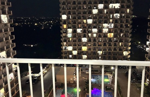 Lapu-Lapu Condo | Aesthetic, Cozy and Modern Pool and SeaView Condo in Mactan Saekyung Phase 3