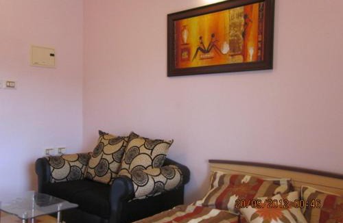 Sainagar Apartment | AF-6 Candolim with shared pool