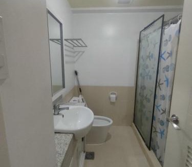 Kapitolyo Apartment | Affordable 2BR CONDO UNIT in BGC
