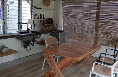 Burgos Cabin | Affordable Private Cabin with access to spectacular 3rd story rooftop beach view