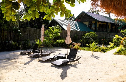 General Luna Hotel | AGGEHANAN beach resort