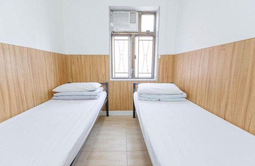 Mong Kok House | Ah Shan Hostel