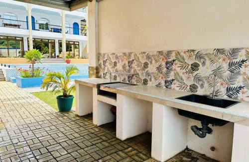 Calatagan Apartment | Aina Hannah Family Resort