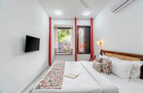 Malviya Nagar Villa | Alaya Stays Ramalaya 4 BHK Villa With Garden