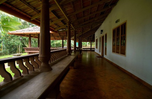 Panamaram Villa | All 3 Family Villas Amidst green