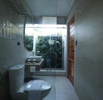 Bacnotan Hotel | Alpas Oasis