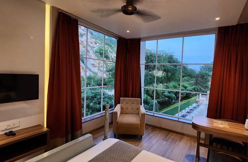 Alwar Hotel | Alwar Vanyaevilas