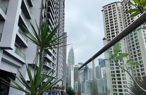Kampung Datuk Keramat Bed & Breakfast | Always A Habitat KL City Centre KLCC at 34th floor, 2 rooms and city view