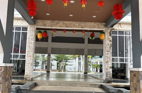 Seri Kembangan Apartment | Aman HillTop Disney-Fantasy Resort Stays