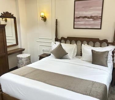 Ahmedabad Hotel | Amico Inn