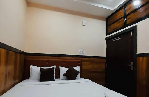 Raipur Hotel | Amma Rooms and Dormitory
