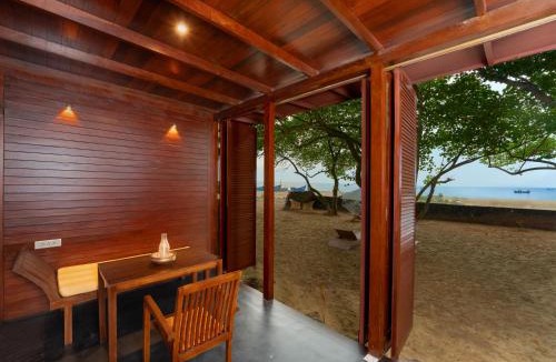 Alappuzha House | Ananda Marari Beach Villa