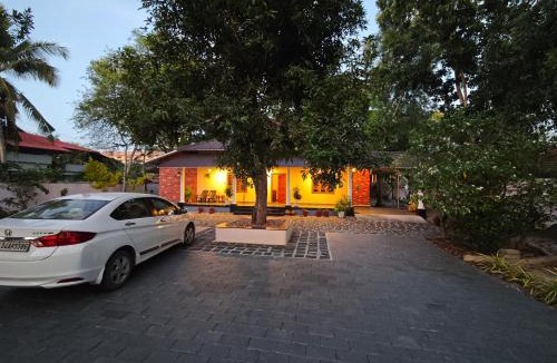 Punnapara Villa | Angel Homestay Paravoor