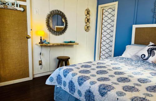 Bangued House | Anton and Isabel Bangued- Tranquil Triple room A