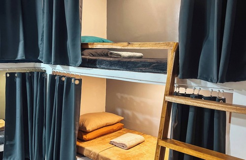 Catangnan Hostel | AP BUTANG HOSTEL