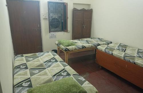 Lanka House | Apna Thikana
