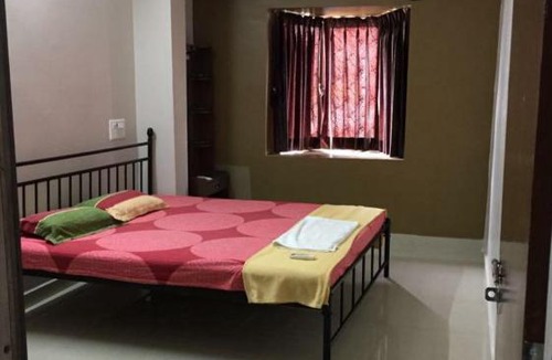 Vadapalani Apartment | AR HOME STAY