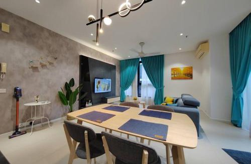 Mont Kiara Apartment | Arcoris Mont Kiara 11# Deluxe One Bedroom with Private Terrace #1-3Pax KL City