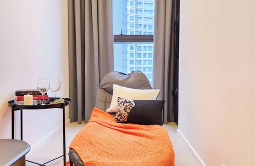 Mont Kiara Apartment | Arcoris SoHo by WeStay Hosting, Exclusive Private Balcony, Kuala Lumpur