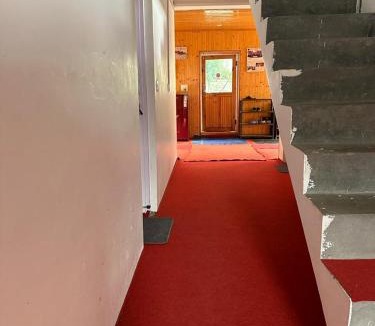 Aru Valley House | Aru heights Guest house