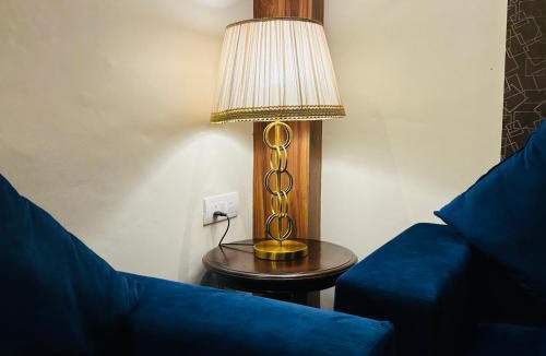 Varanasi House | Aruna Farm House