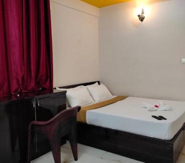 Vastare Hotel | Ashraya Comforts