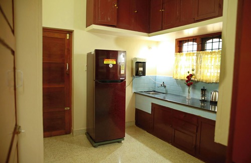 Vyttila House | Athithi Homes